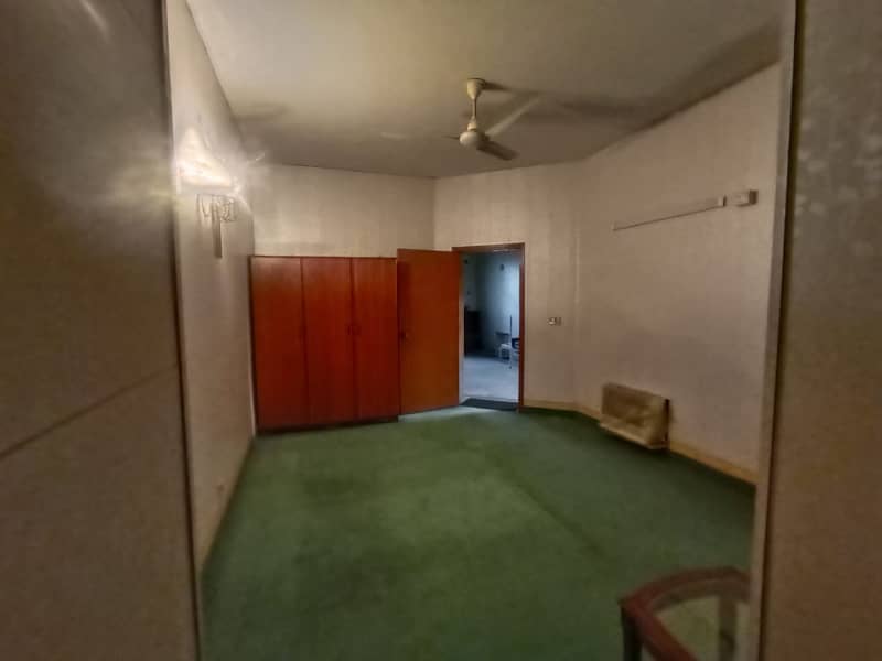 10 MARLA FULL HOUSE FOR SALE IN REAL COTTAGES NEAR BATA CHOWK LAHORE 2