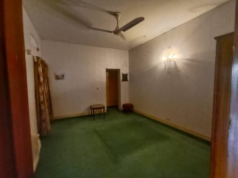 10 MARLA FULL HOUSE FOR SALE IN REAL COTTAGES NEAR BATA CHOWK LAHORE 5