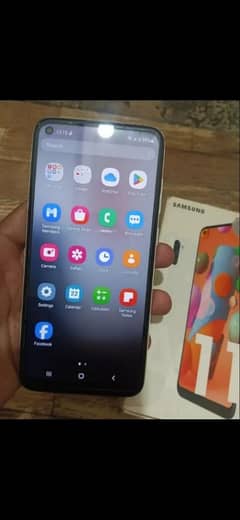 Samsung galaxy A11 pta approved with box 2.32gb urgently sell