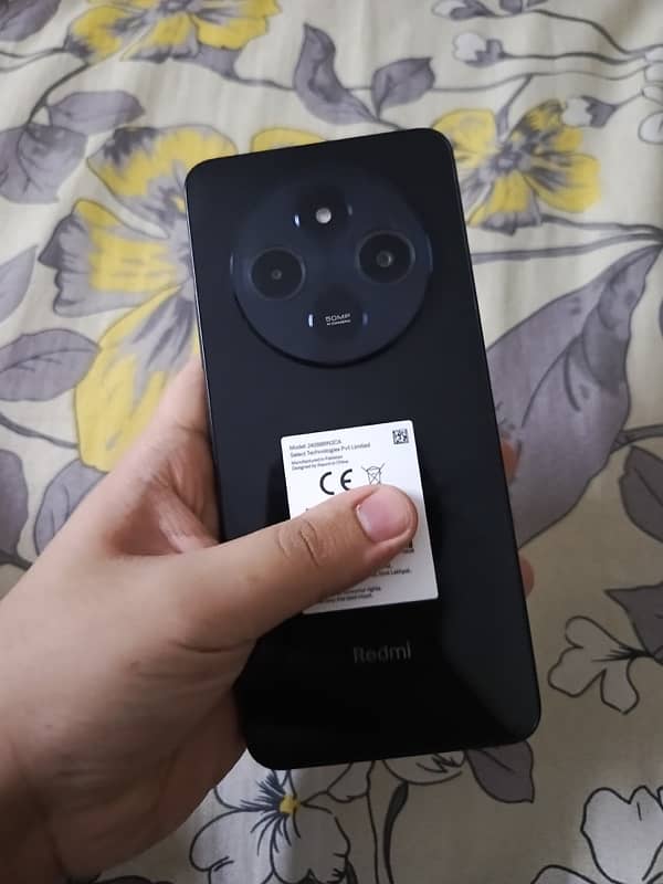 xiaomi redmi 14c 6/128 black color complete box saman only 1 month use 4