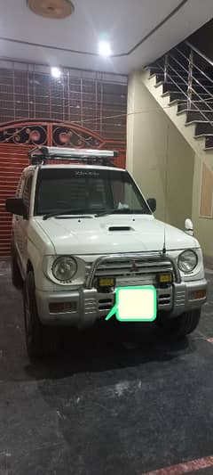 Mitsubishi Pajero Mini 1996