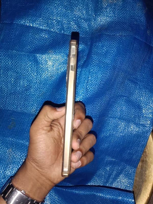 Tecno Camon 30 (8+256gb) New Condition 3