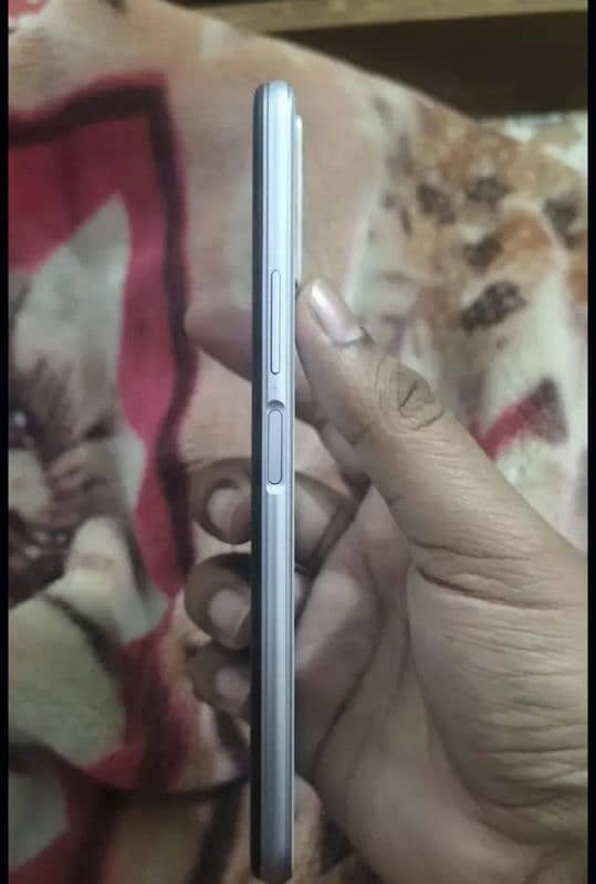 vivo y20 full box 4/64 exchange b ho jy ga good mbl ky sat 4