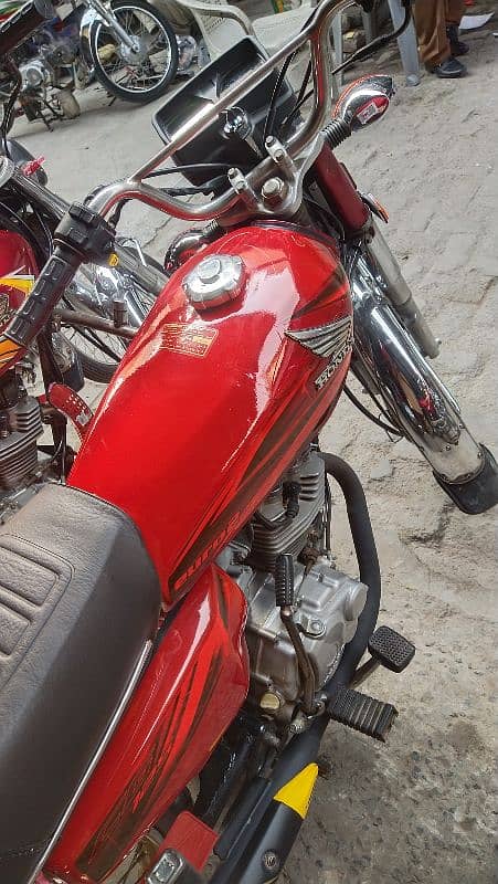 Honda 125 used 2015 model 0