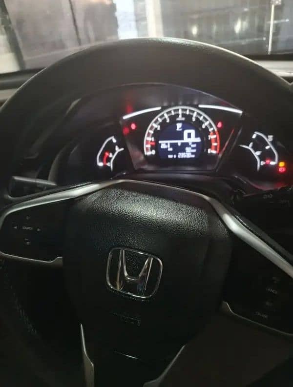 Honda Civic VTi Oriel Prosmatec 2018 UG 9