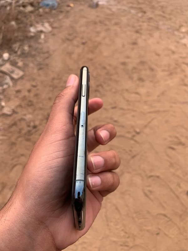 iPhone 11 Pro Jv 3