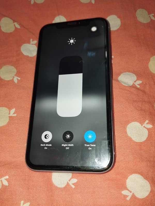 iphone 11 for sale full original not a single part change. 11