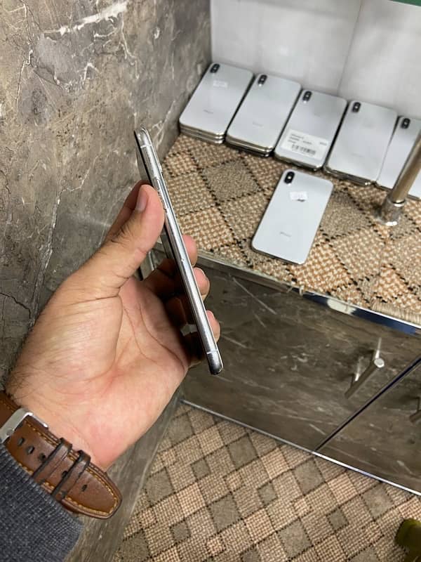 iphone x 256gb pta approved 4