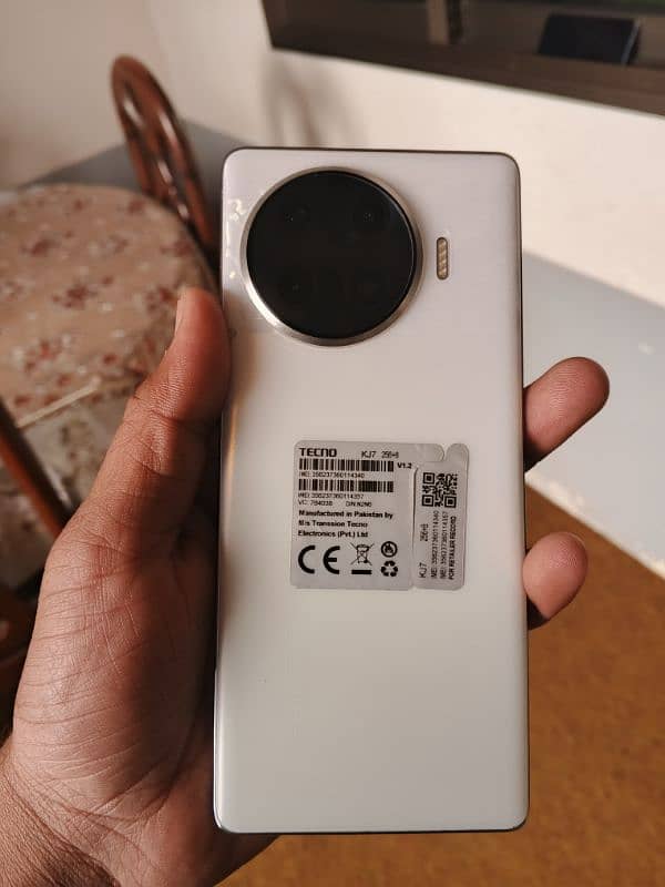 Tecno Spark 20 pro+.  Condition 10/10.  Full Box  3month Warranty 0