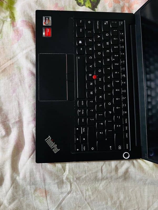 Lenovo Thinkpad e14 gen2 4