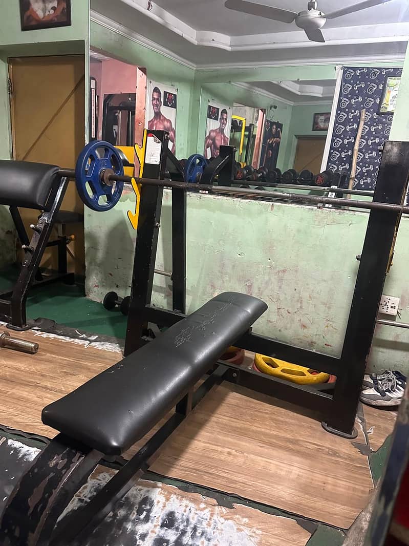 gym ka Sara Saman for sale each and everything for sale , complete 11