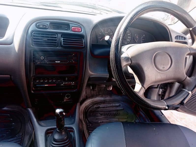 Suzuki Baleno 2004 9