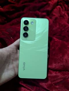 vivo y100 8/256 with 6month grunty