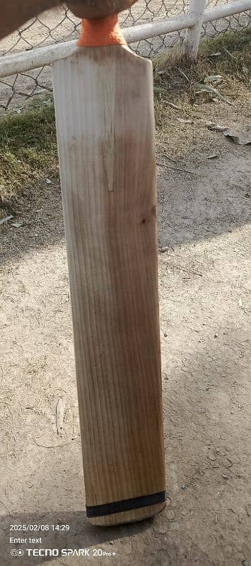 Pure English willow only 2 months used 18 straight grains 8