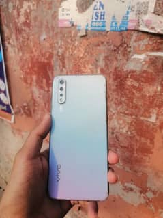 vivo S1