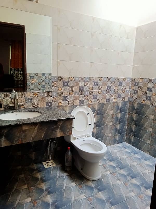 Room for rent in alfalah near lums dha phase 5 lhr 3