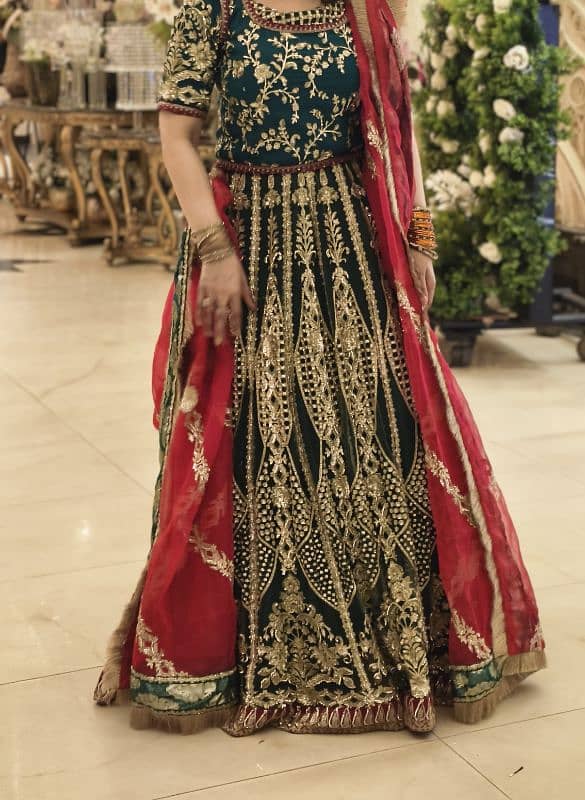 mehndi dress : lehnga . brand name vanya 2