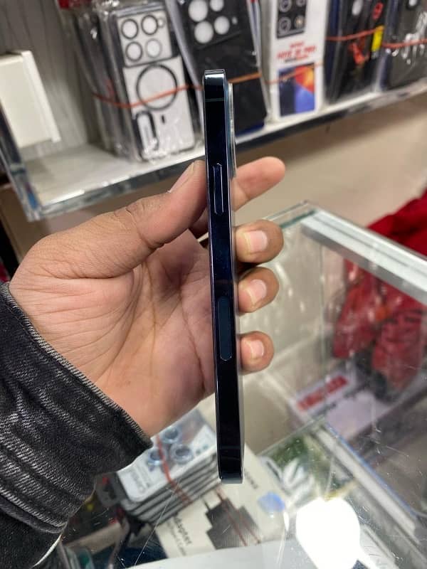 Iphone 12 pro | 128 gb| 4