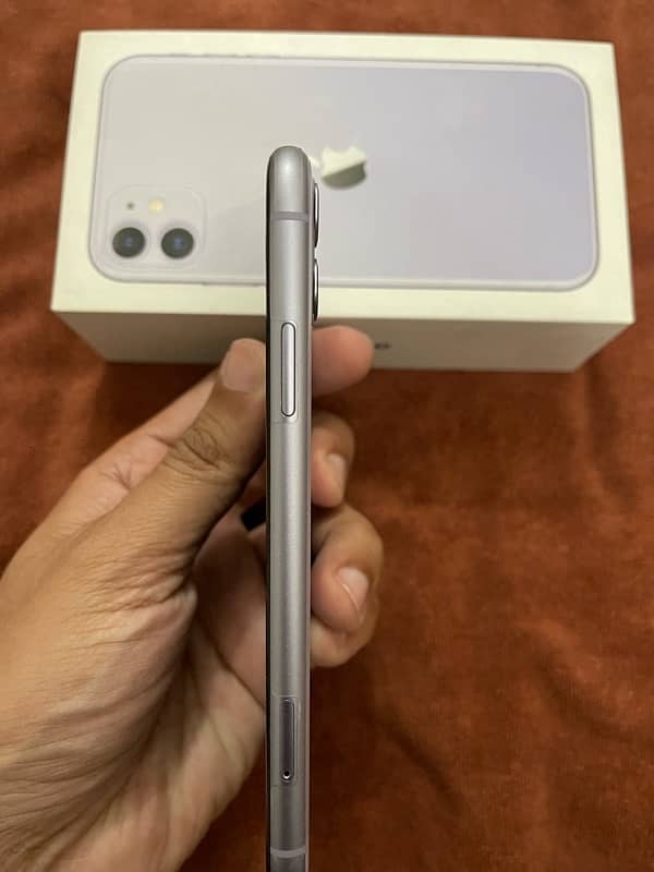 iPhone 11, 64GB, PTA 2