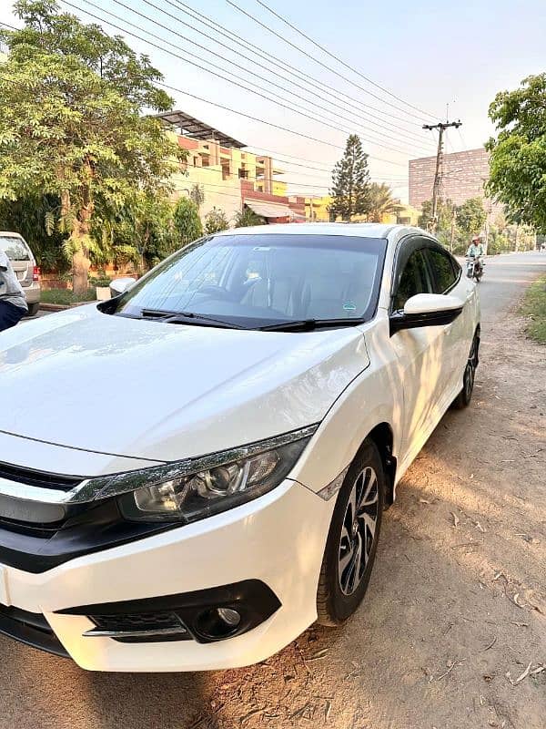 Honda Civic Oriel 2017 4