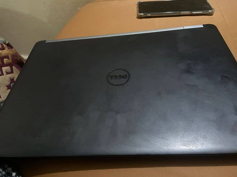 Dell Latitude e5470 i7 6th gen 1