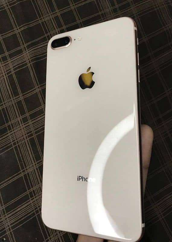 I Phone 8 Plus 5