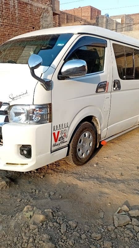 toyota hiace 1