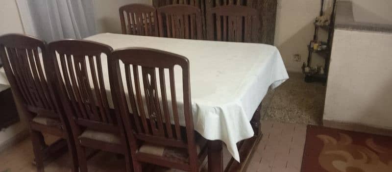 Dining table with 6 chair 1