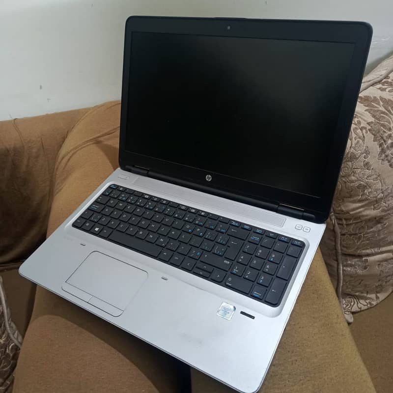 Laptops Built for Productivity  (HP ProBook 650) 4