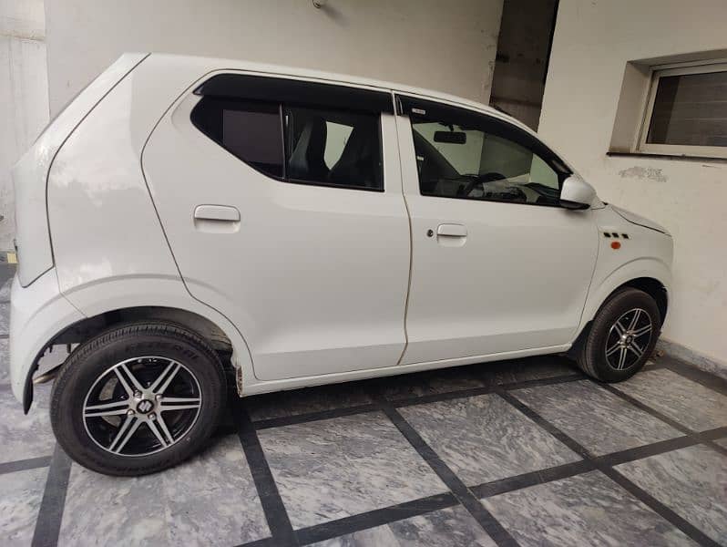 Suzuki Alto VXL AGS 2023 4