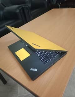 i5 5th 8GB 256GB | Lenovo Laptop