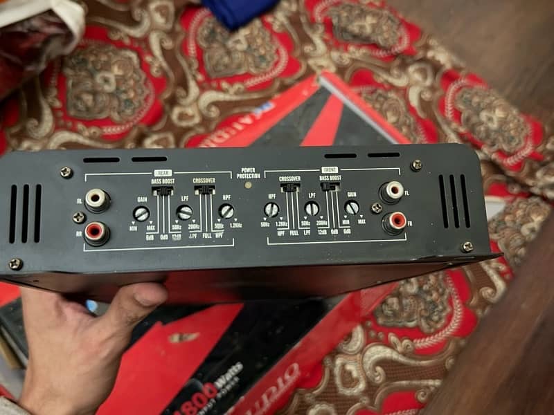 JN Audio 4800 watt amplifier 3