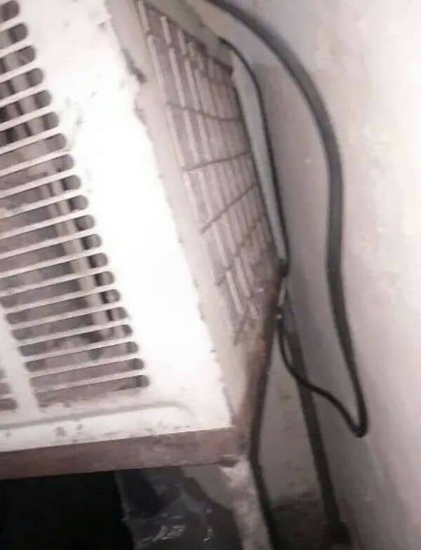 Split Ac 1. Window Ac. 0.75 tan 11