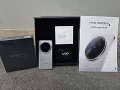 vivo x200 Pro Just box open