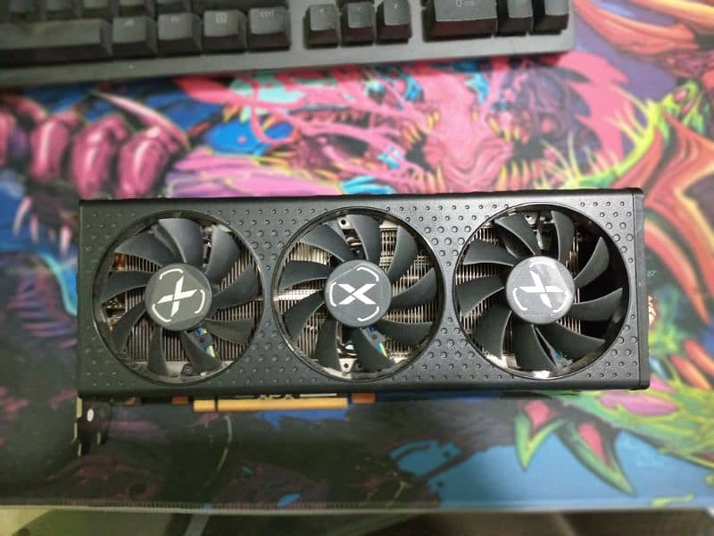 XFX Speedster QICK 308 Radeon RX 6600 XT 4