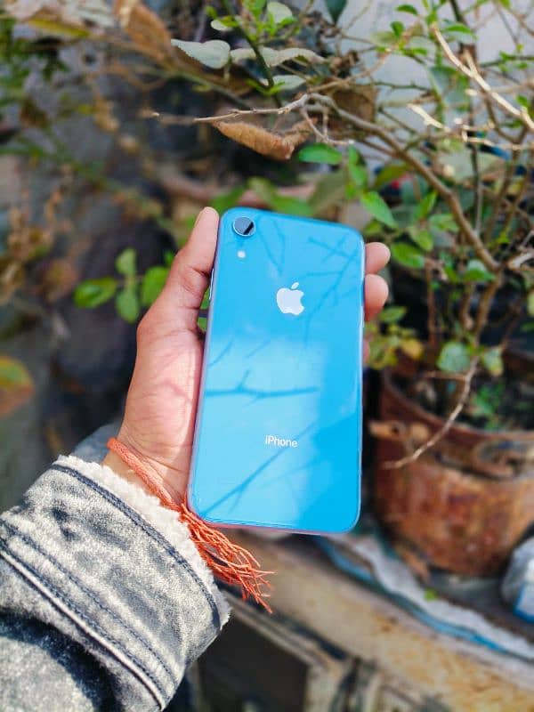 aoa am sale iphone XR 64gb Non Pta Jv 5