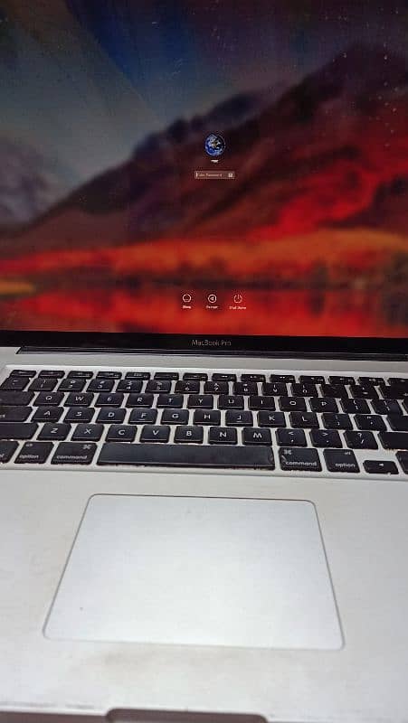 macbook pro 2010 17 inches Screen 1