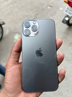 iPhone 13 Pro Max factory sim glitch