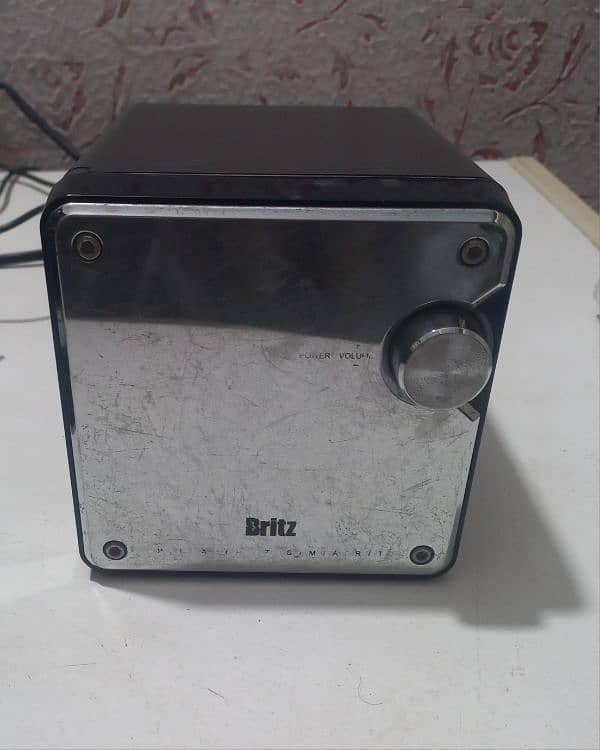 Britz company original speaker loud voice 0