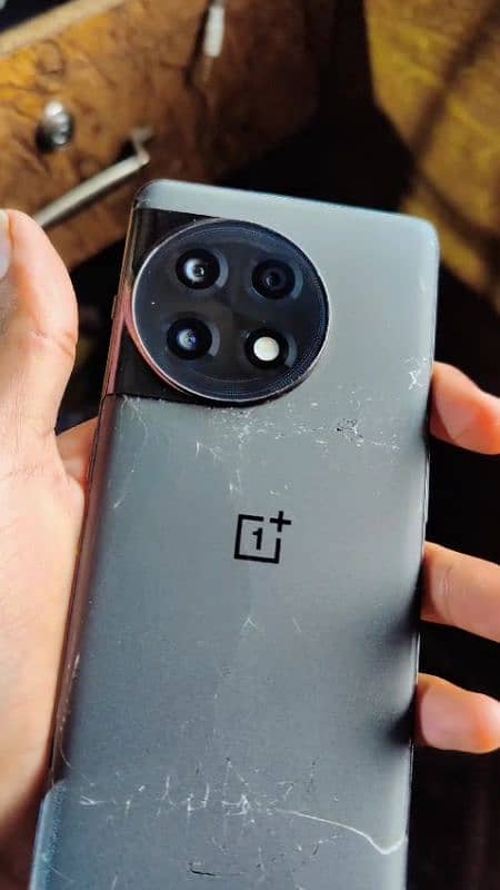 oneplus 11r non pta 24/256 4