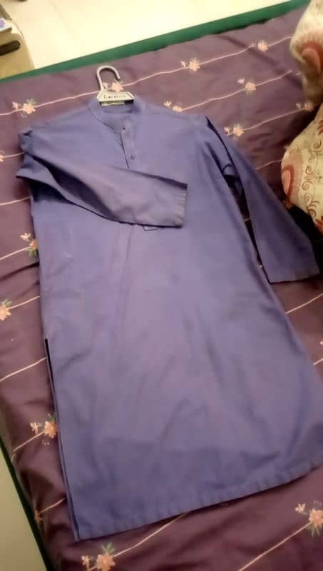 clothes in good condition 2500 all 8