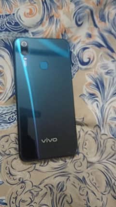 vivo y11