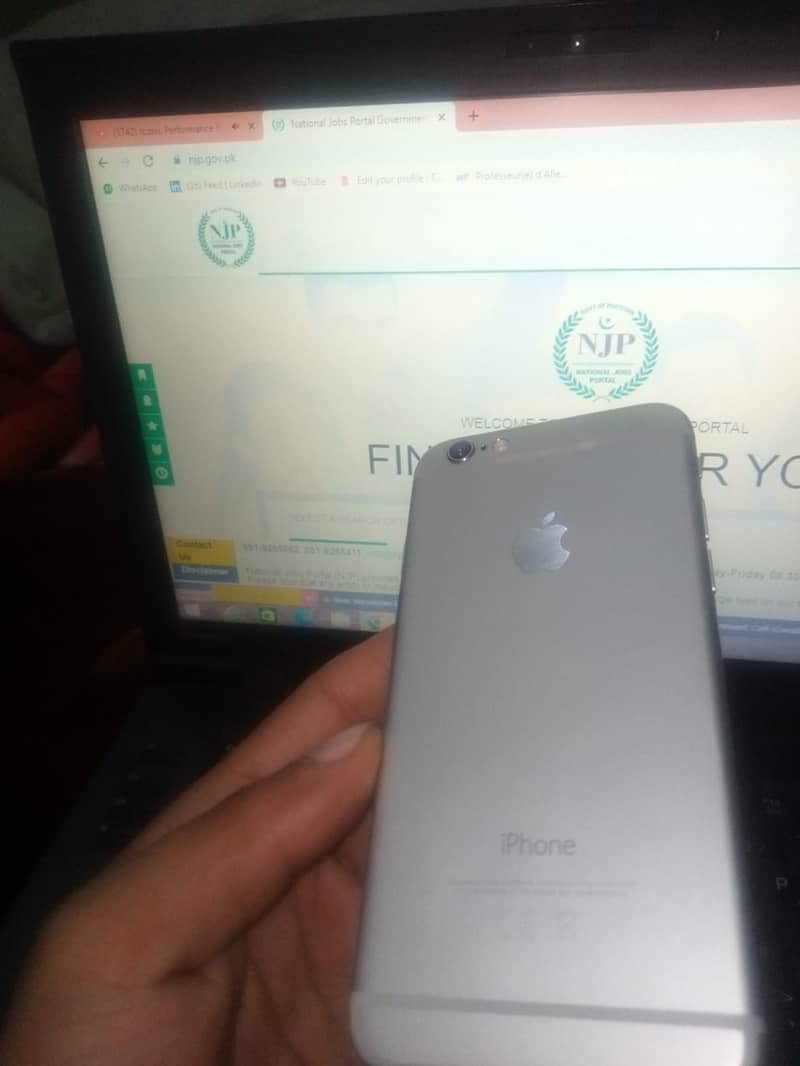 Apple iPhone 6 1