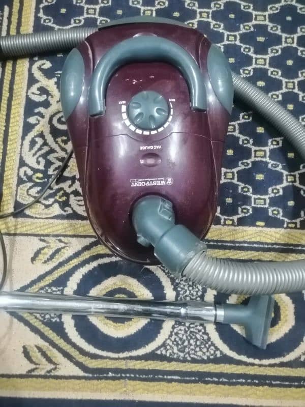 vaccum cleaner 2