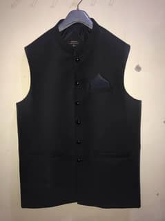 vasecourt xxl stylist black color for contact 3009805721/ whtsapp