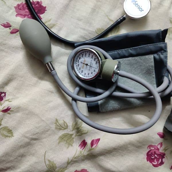 Blood pressure apparatus  brand new for sell 3