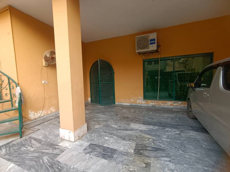 10 Marla Double Storey House In C1 Township LHR 1