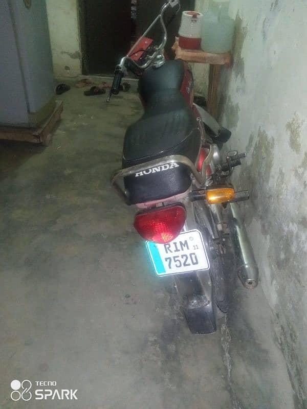 zxmco bike hai mumber laga wa hai pindi 0