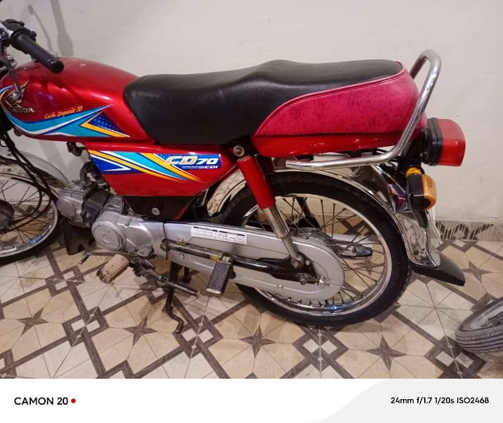 Honda CD 70 2019 model lush bike home used 1