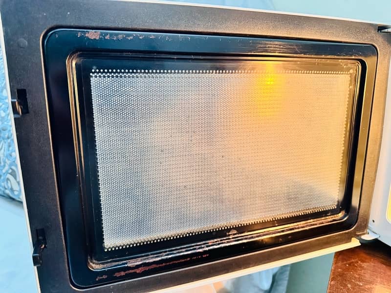 SAMSUNG Microwave Oven 2